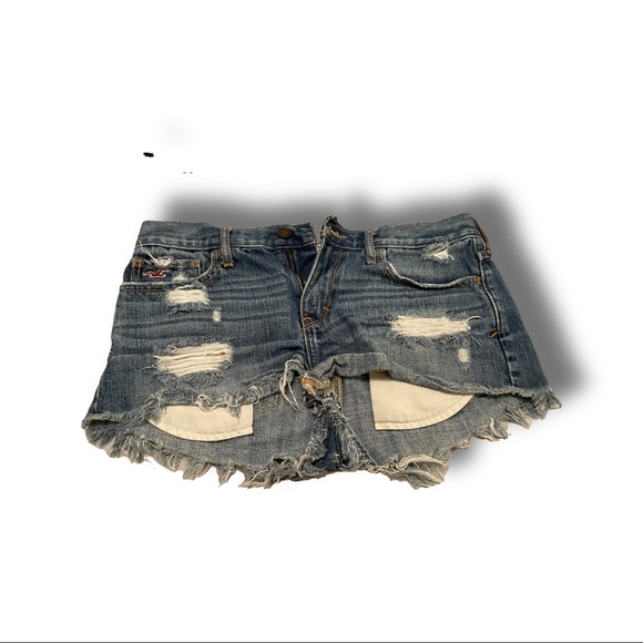 Hollister Pants - VINTAGE RAW LOW RISE HOLLISTER SHORTS